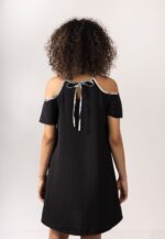 Off-shoulder φόρεμα με floral λεπτομέρειες - Image 3