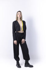 Crop σακάκι με κίτρινη λεπτομέρεια - Image 3