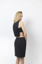 Μαύρο top με ακάλυπτα πλαινά - Image 5