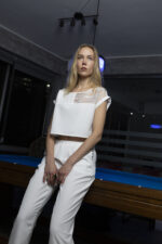 Λευκό crop top με γεωμετρική δαντέλα - Image 8